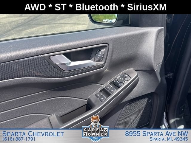 2025 Ford Escape ST-Line