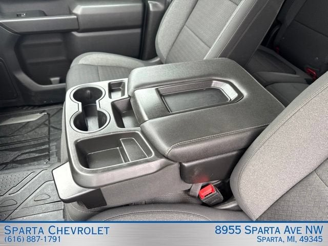 2022 Chevrolet Silverado 1500 LTD Custom 4WD