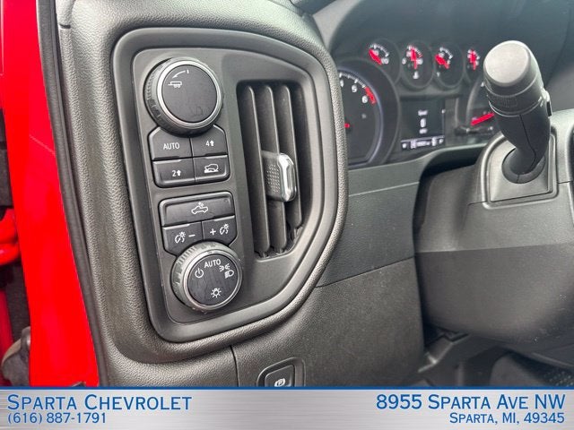 2022 Chevrolet Silverado 1500 LTD Custom 4WD