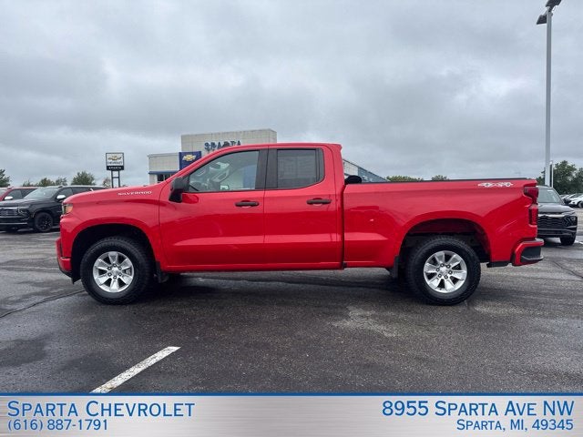 2022 Chevrolet Silverado 1500 LTD Custom 4WD