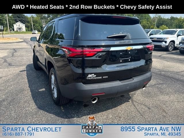 2023 Chevrolet Traverse LT Cloth