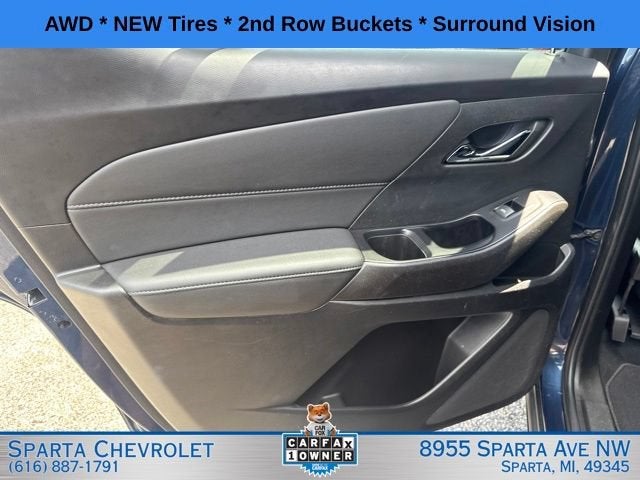 2023 Chevrolet Traverse LT Cloth