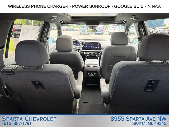 2025 Chevrolet Traverse LT