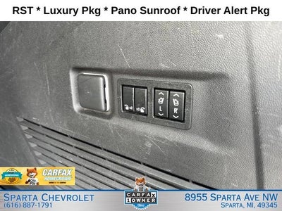 2021 Chevrolet Suburban RST