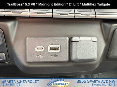 2021 Chevrolet Silverado 1500 Custom Trail Boss