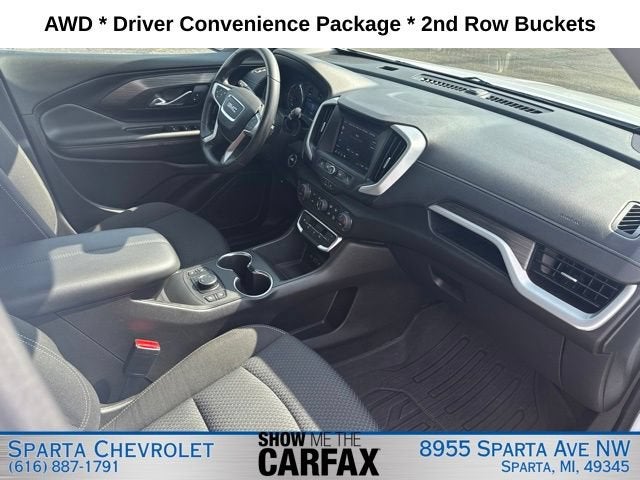 2024 GMC Terrain SLE