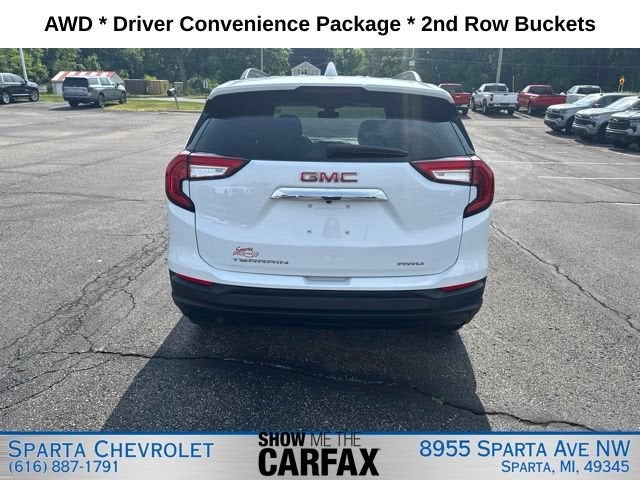 2024 GMC Terrain SLE