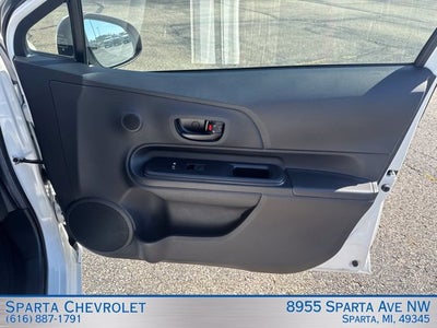 2016 Toyota Prius c One FWD