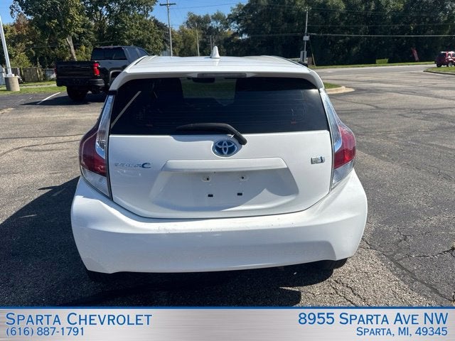 2016 Toyota Prius c One FWD