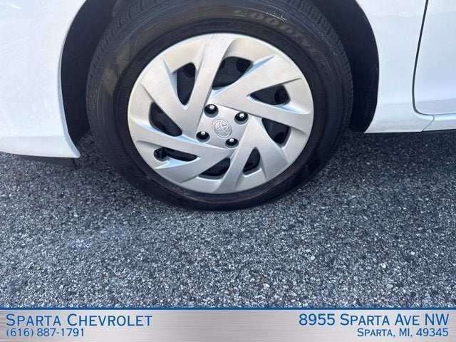2016 Toyota Prius c One FWD