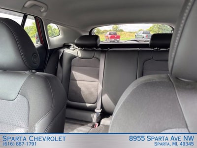2025 Chevrolet Trax LT FWD