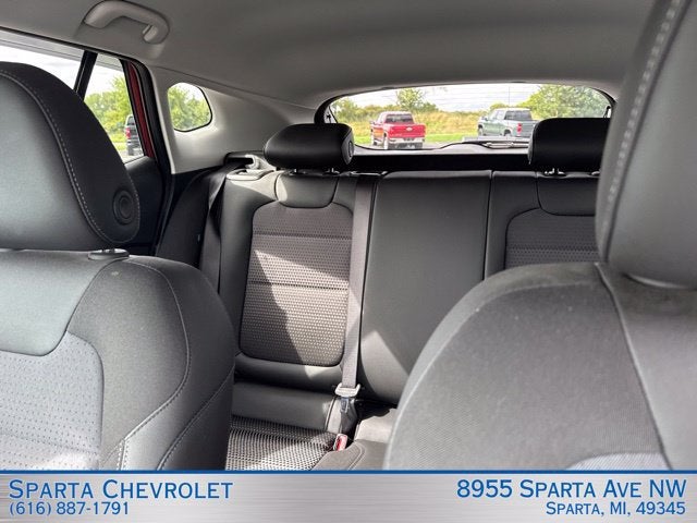 2025 Chevrolet Trax LT FWD