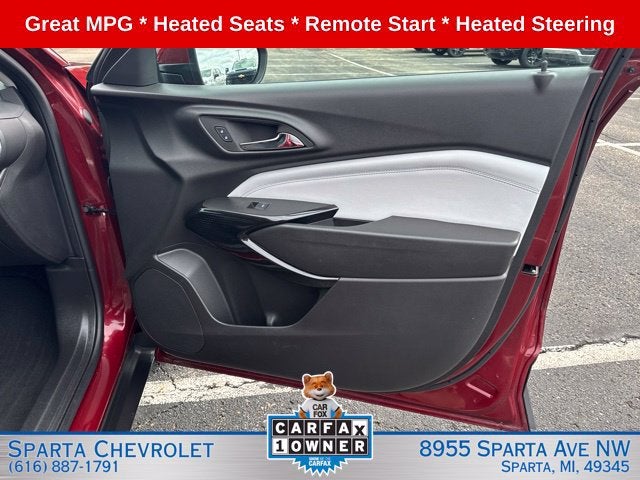 2025 Chevrolet Trax LT FWD