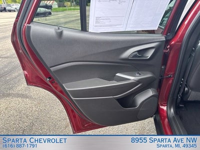 2025 Chevrolet Trax LT FWD