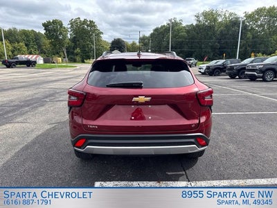 2025 Chevrolet Trax LT FWD
