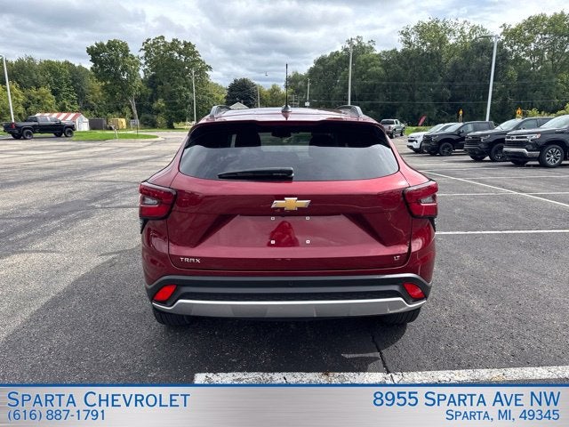 2025 Chevrolet Trax LT FWD